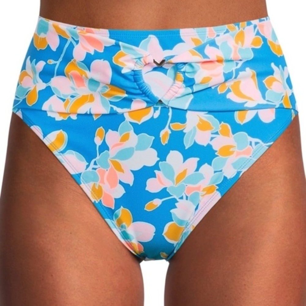 No Boundaries Floral Print High Waisted Swim Bottom w/ Heart Hardware Jr.’s Med